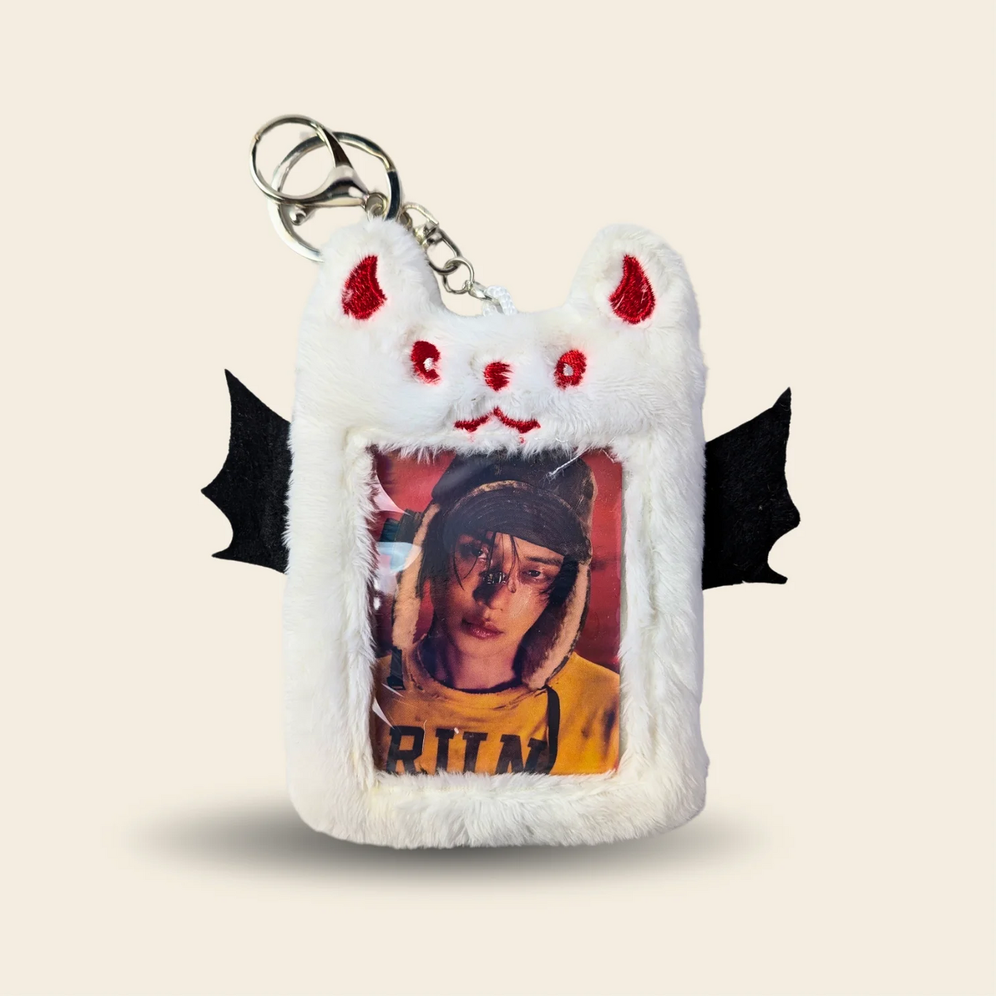 PHOTOCARD HOLDER - Peluche