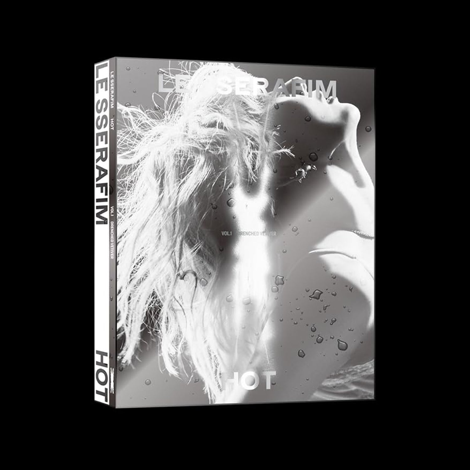 LE SSERAFIM - HOT