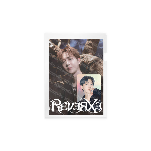 EXO - [2026 POP-UP [REVERXE THE WORLD] MD] POSTCARD + HOLOGRAM SET