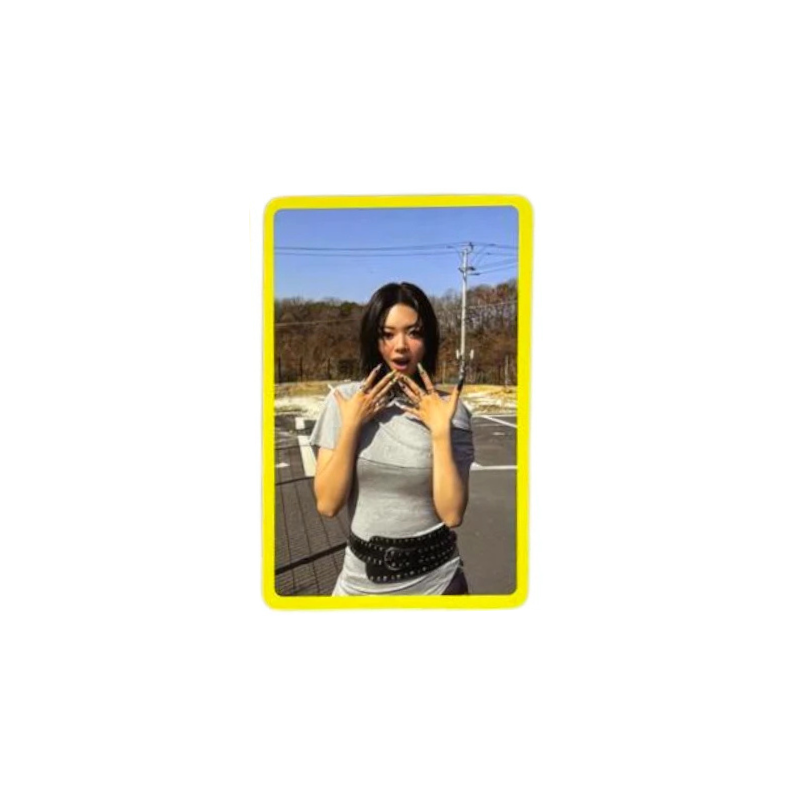 Photocard POB - Twice The 4th Full Album "This is for" (Jaune)