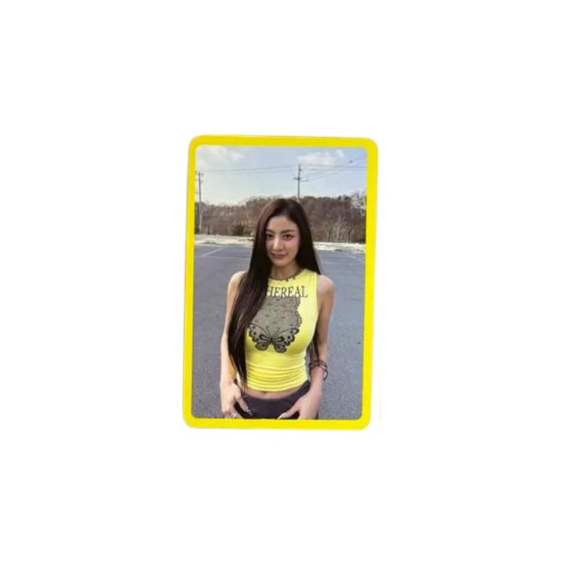 Photocard POB - Twice The 4th Full Album "This is for" (Jaune)
