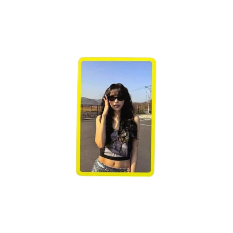 Photocard POB - Twice The 4th Full Album "This is for" (Jaune)