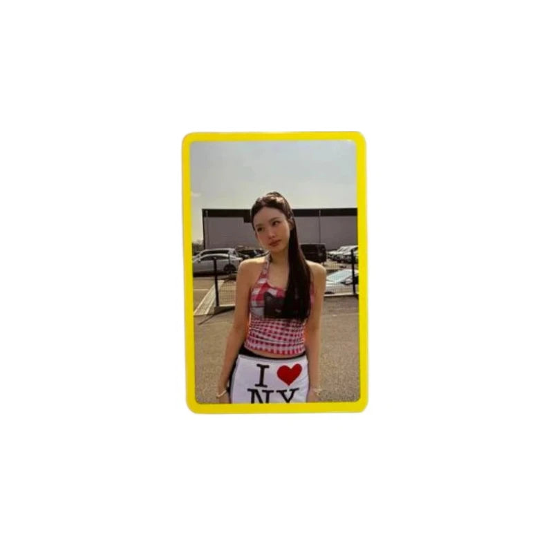Photocard POB - Twice The 4th Full Album "This is for" (Jaune)