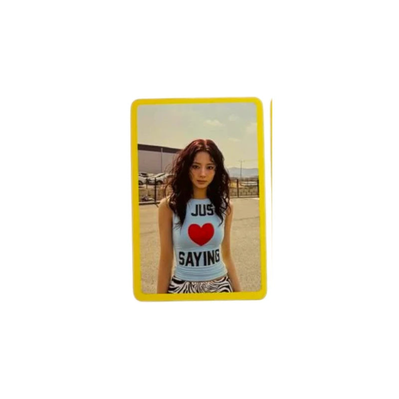 Photocard POB - Twice The 4th Full Album "This is for" (Jaune)